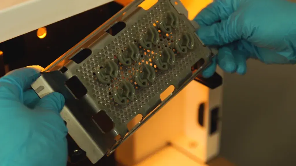 Rapid Application Group 公司平台上的 Figure 4 部件