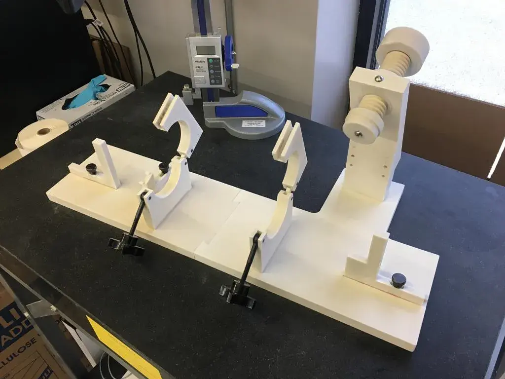 Rapid Application Group 打印的 SLS 焊接固定装置