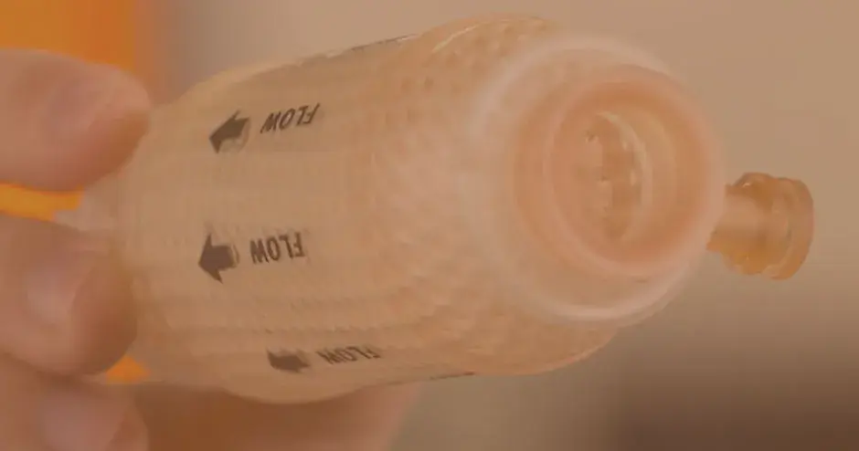 plastic-biocompatible-capable-image-fig4-med-amb-10-flow-apparatus