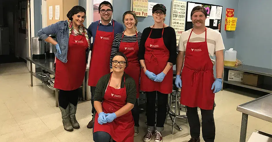 一组 3D Systems 员工参与志愿活动