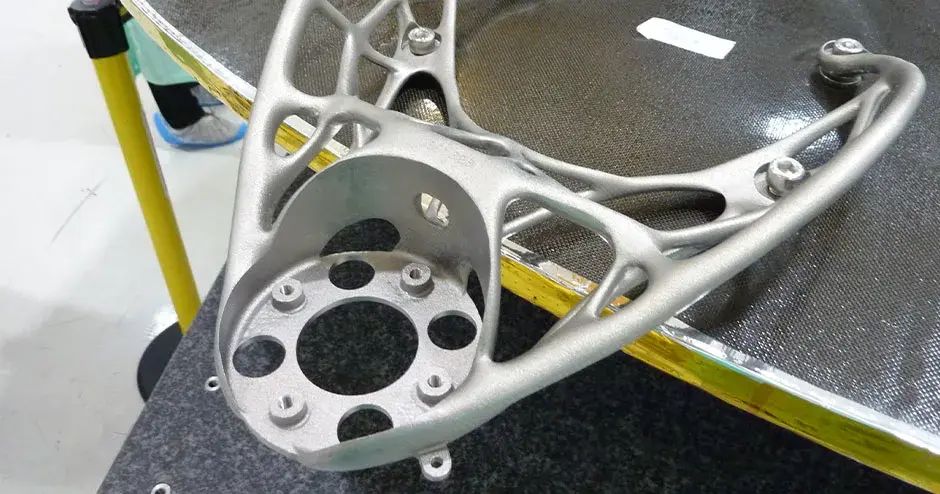 泰雷兹航天支架特写