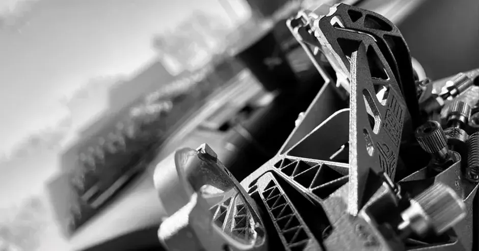 半导体传统挠曲动力学图像