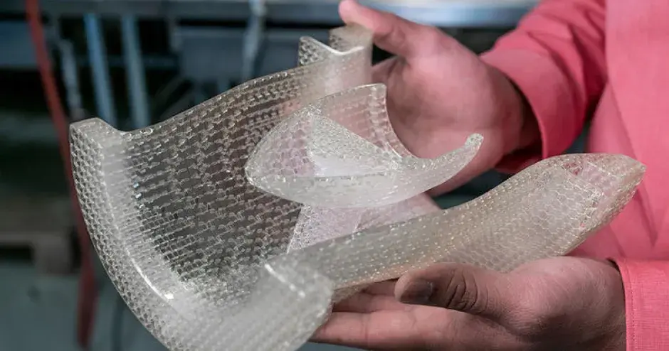 采用 Accura® CastPro™ Free 在 ProX® 800 中制造 SLA QuickCast® 模型大幅减少航天熔模铸造工模具所需的时间和成本