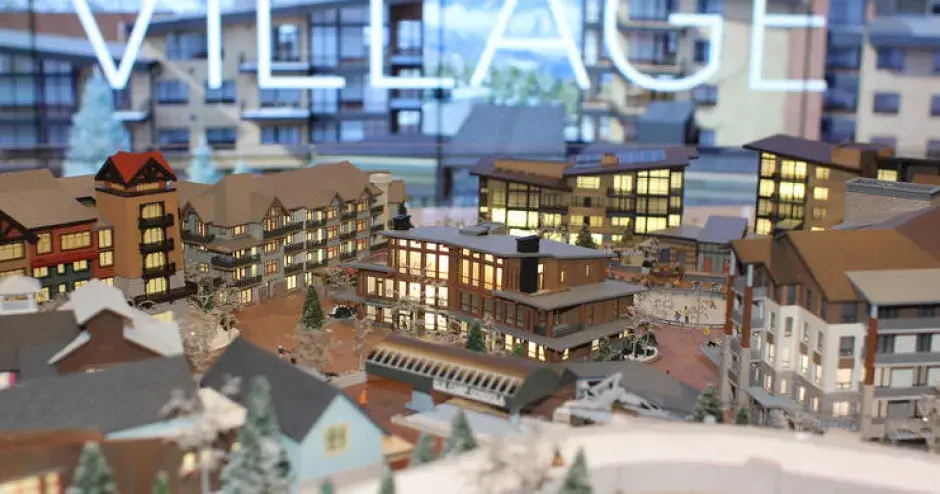 通过外包的 SLA 打印，完成 LGM 完成的房地产模型