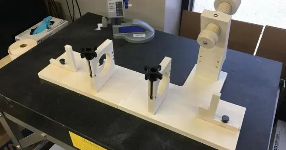 用于 TIG 焊接的 SLS 打印固定装置